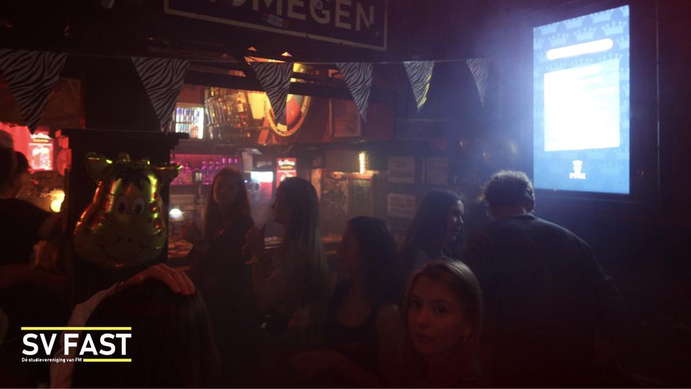 Dierendag Borrel fotos met logo.038.jpeg