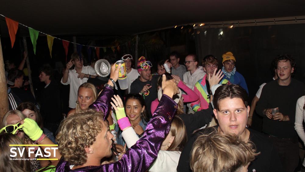 Intro DJ met logo.021.jpeg