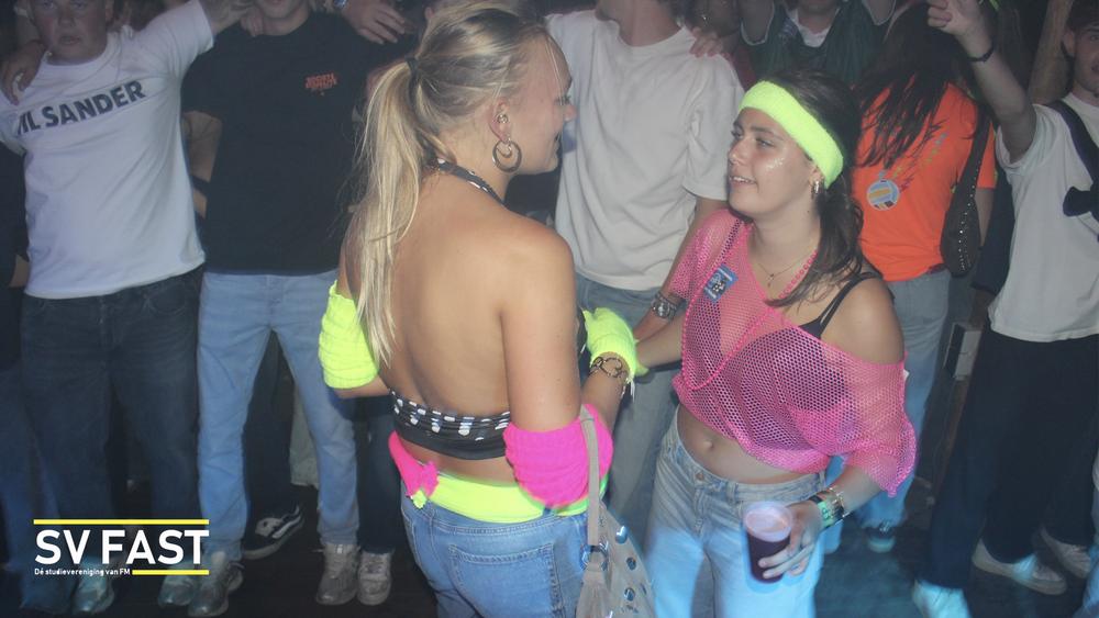 Intro DJ met logo.039.jpeg
