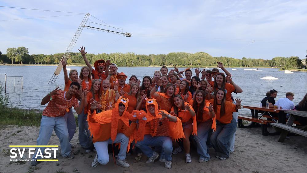 Intro 26_27 met logo.156.jpeg