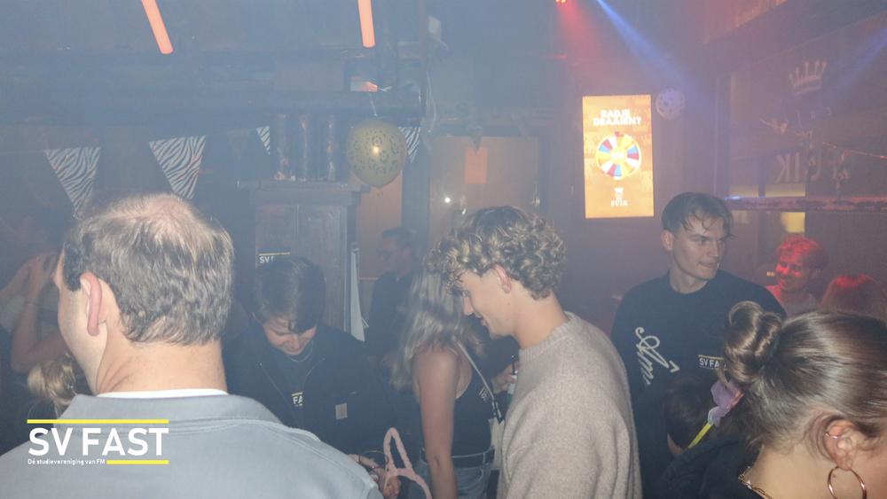 Dierendag Borrel fotos met logo.013.jpeg