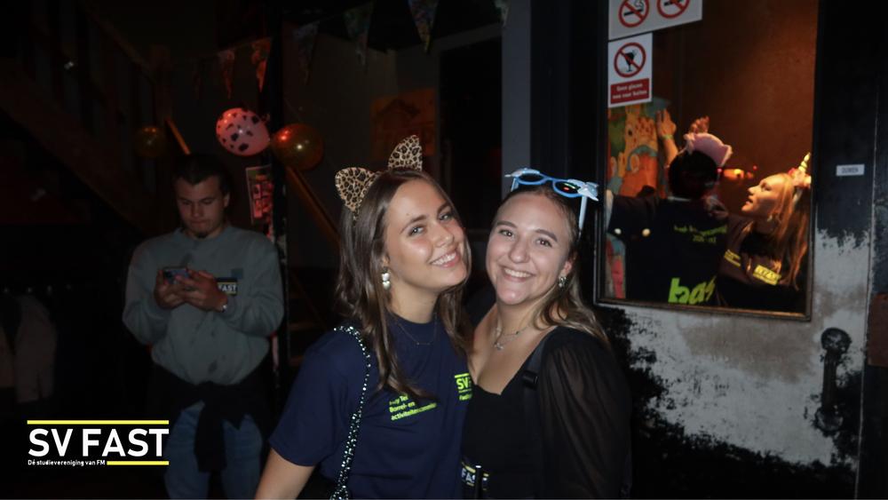 Dierendag Borrel fotos met logo.044.jpeg