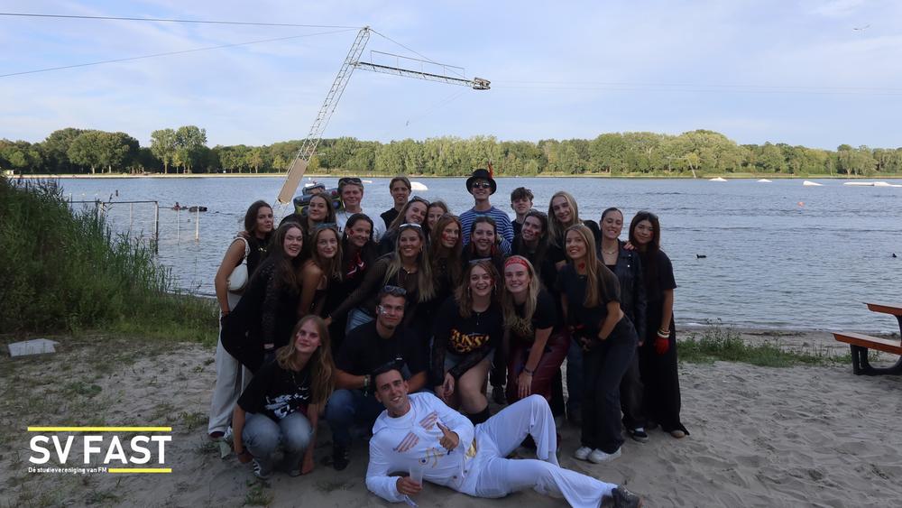 Intro 26_27 met logo.145.jpeg
