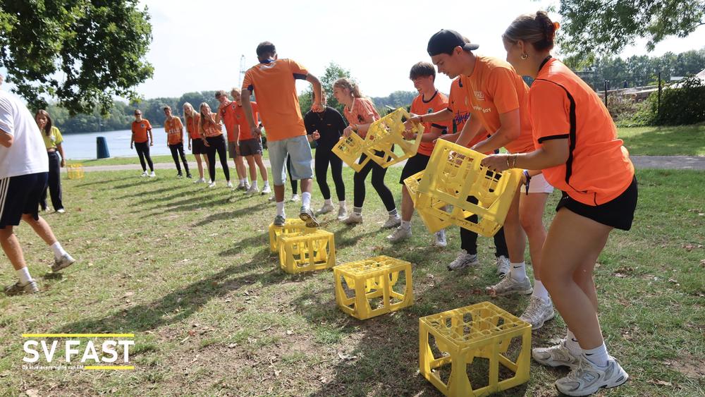 intro 3 met logo.103.jpeg
