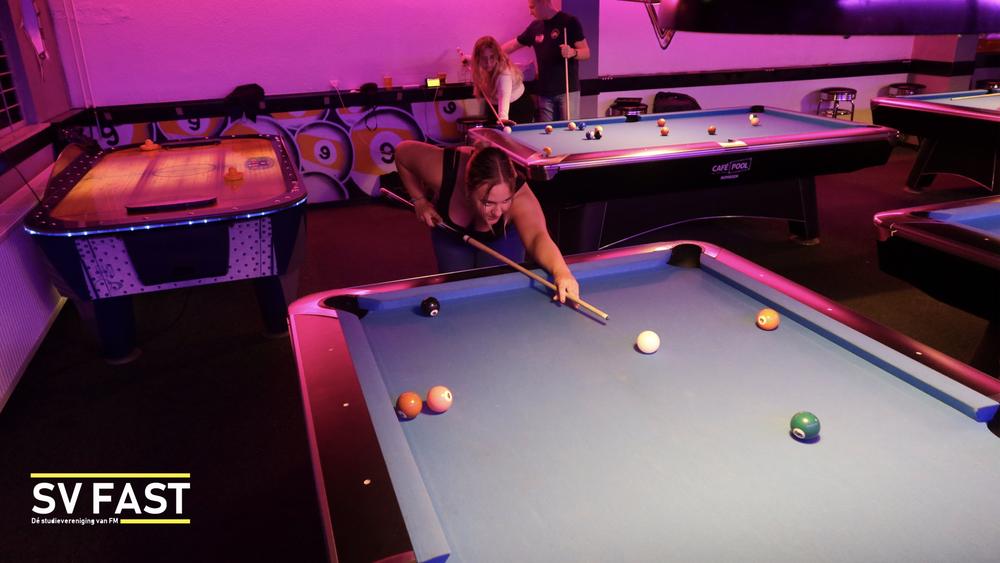 poolen met logo.075.jpeg